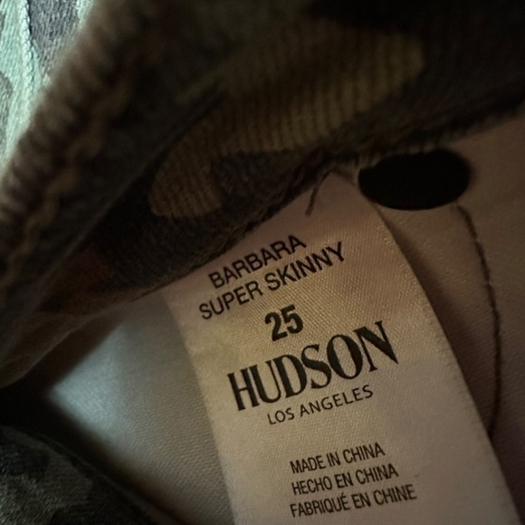 HUDSON Barbara Super Skinny hi rise camo print jeans, 25. CB 2157 - Picture 6 of 6